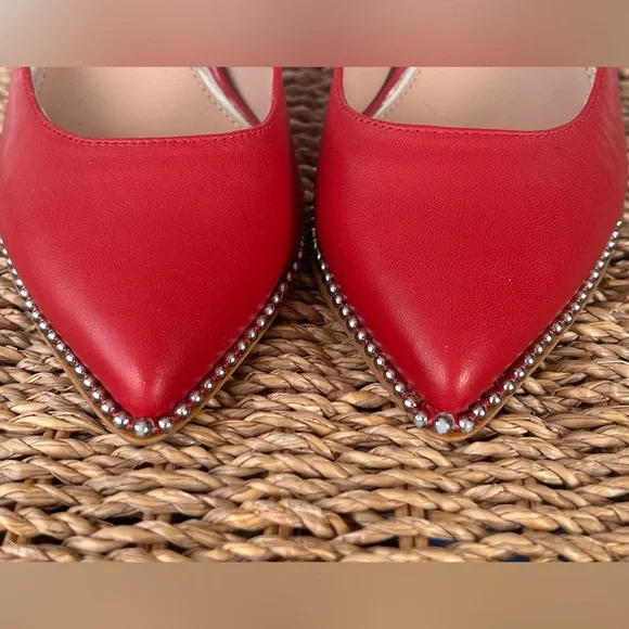 BCBGeneration Women’s‎ Holli Studded Leather Pumps Red with Gold Size 6.5M - Picture 3 of 12